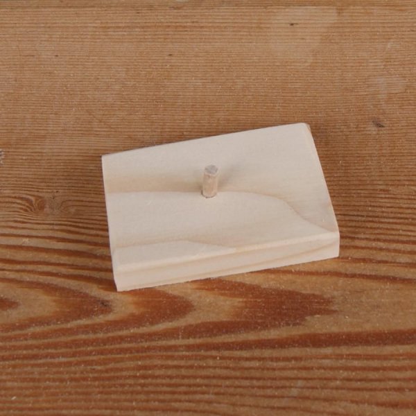 guitar monteret p&aring; en stander, bryllupsbord dekoration, gran tr&aelig;, h&aring;ndlavet