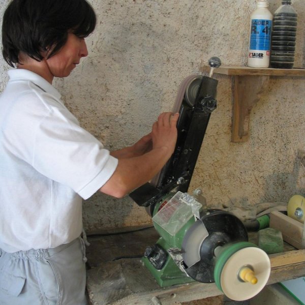 Tr&aelig;puslespil 3 stykker bi mus h&aring;ndlavet