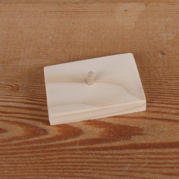 tuba monteret p&aring; en solid tr&aelig;base bryllupsdekoration musik tema h&aring;ndlavet musiker gave