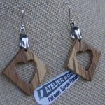 firkantede øreringe med egetræshjerte etiske træsmykker, træbryllup, Valentinsdag, håndlavet